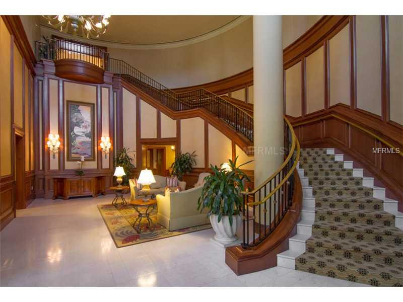 BEACH RESIDENCES - Residential