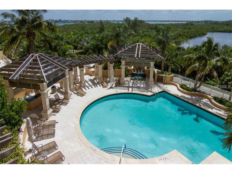 BEACH RESIDENCES - Residential