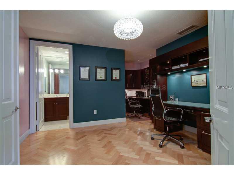 BEACH RESIDENCES - Residential