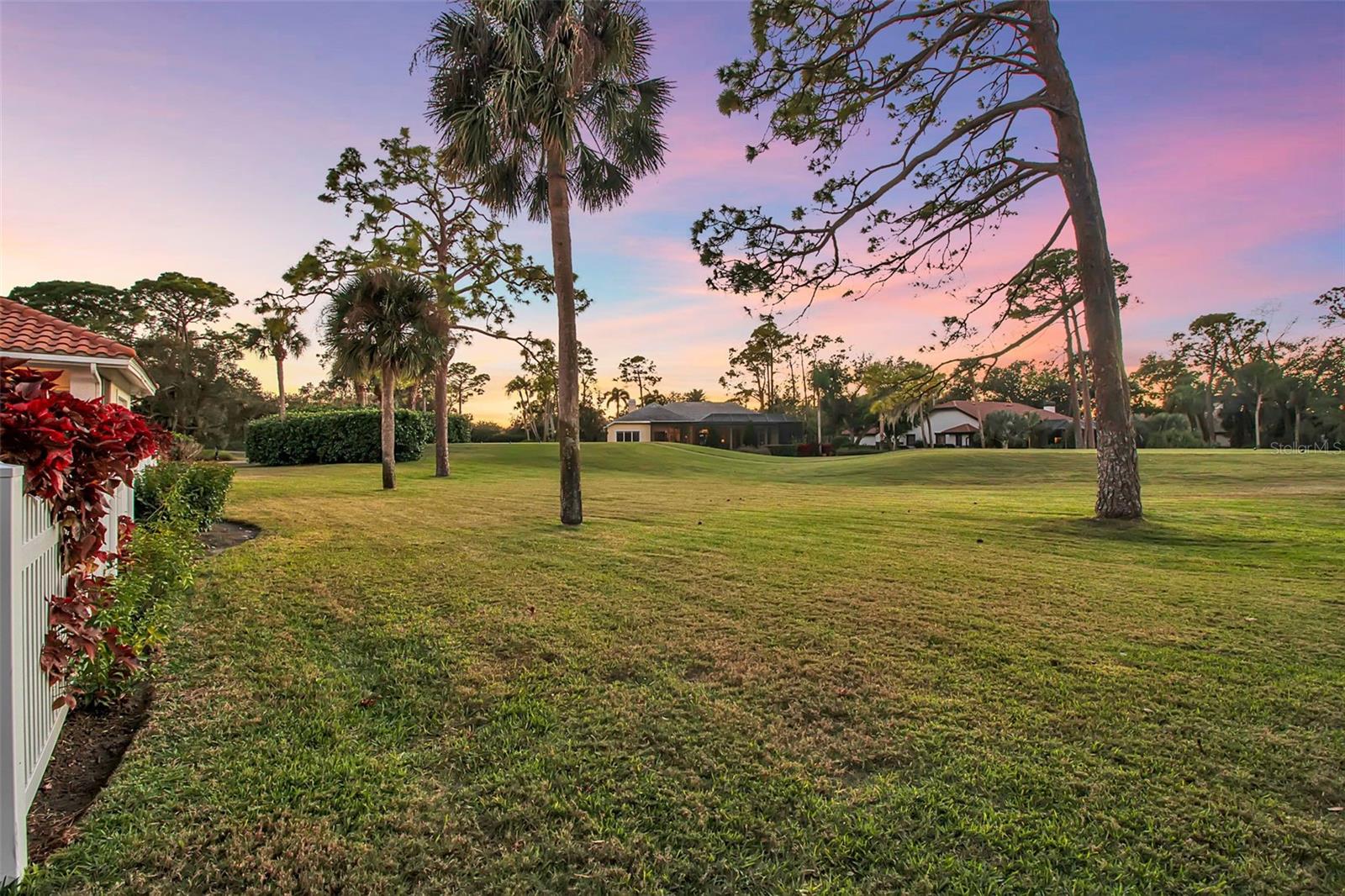 OAKS 2 PH 1 - Residential