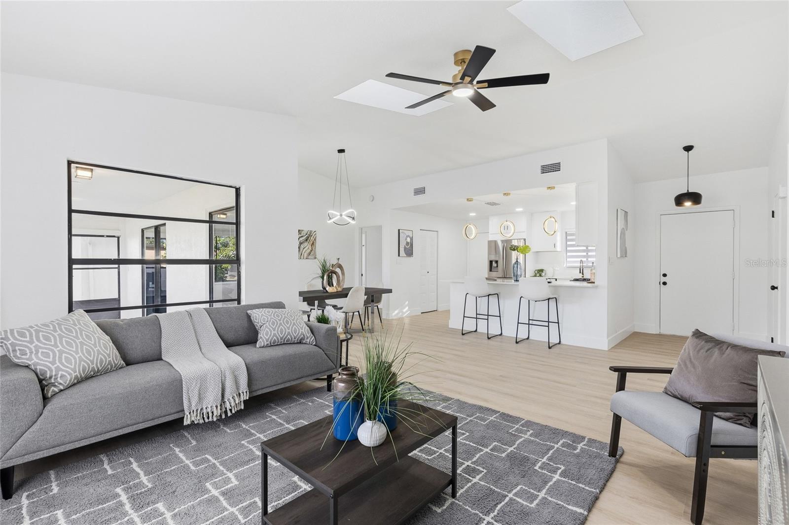 SOMERSET VILLAGE - Residential