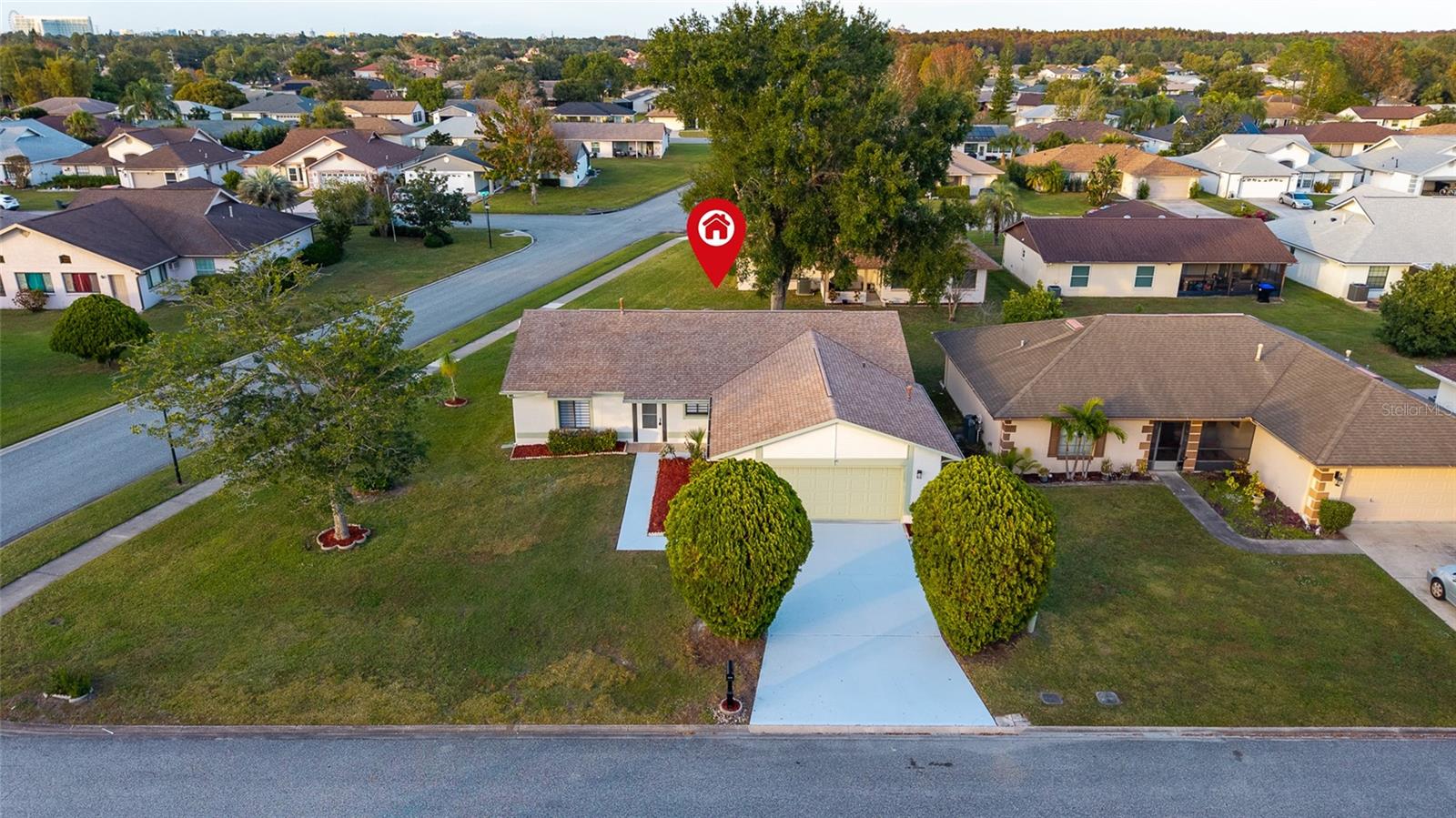 SOMERSET VILLAGE - Residential