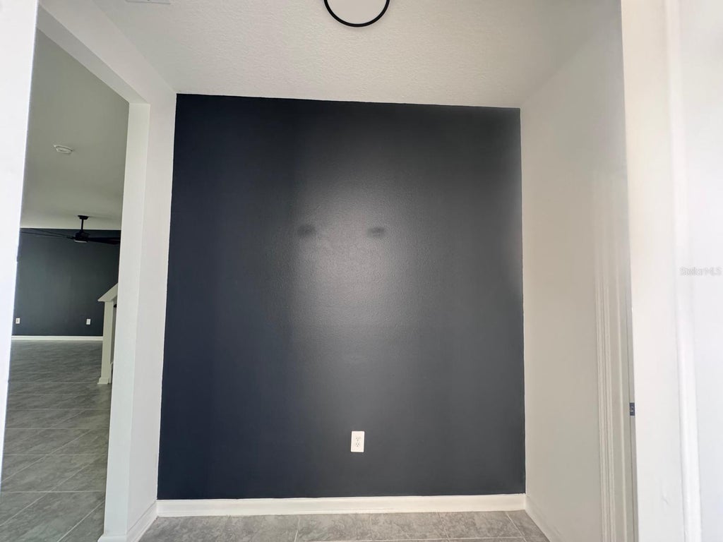 Photo of 156 Bogey Drive, Davenport, FL 33896 (MLS # S5160179)