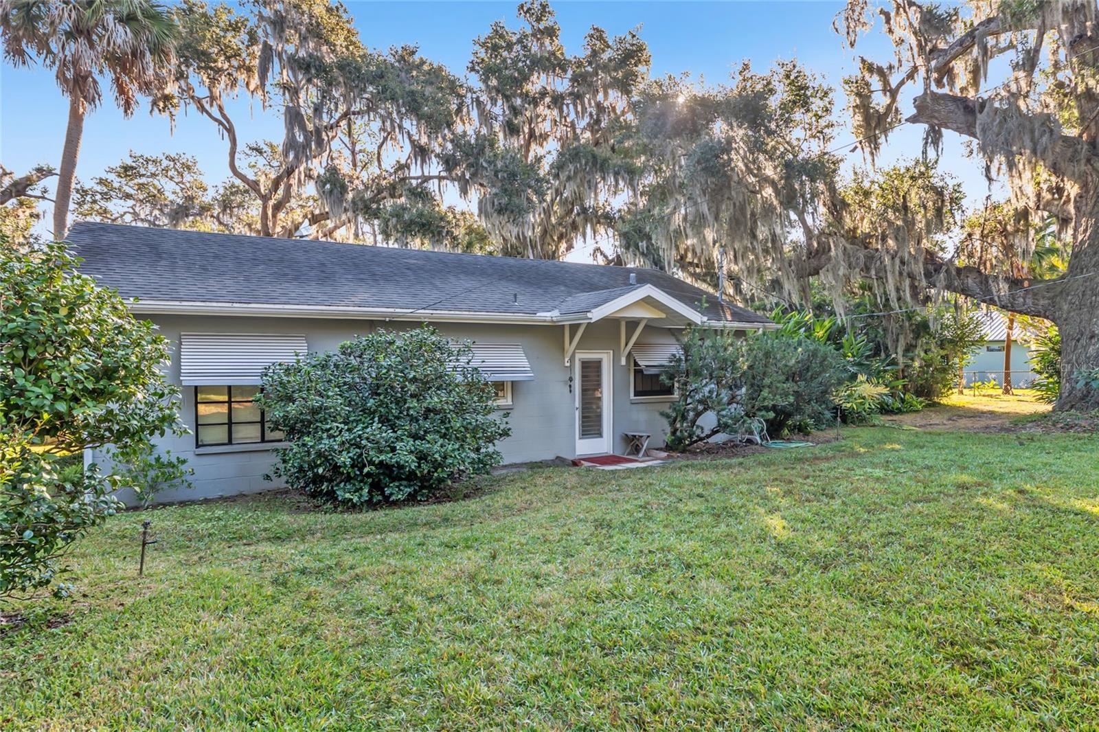 SUNSET HARBOR - Residential