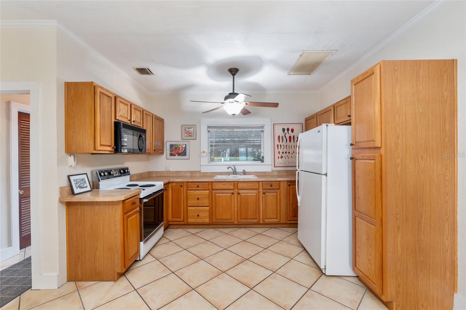 SUNSET HARBOR - Residential