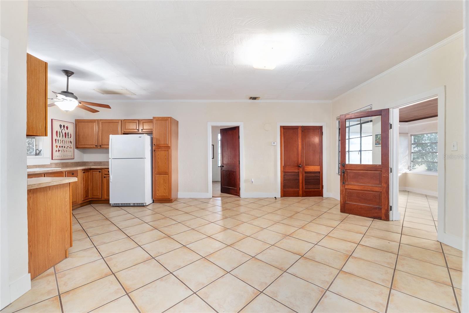 SUNSET HARBOR - Residential