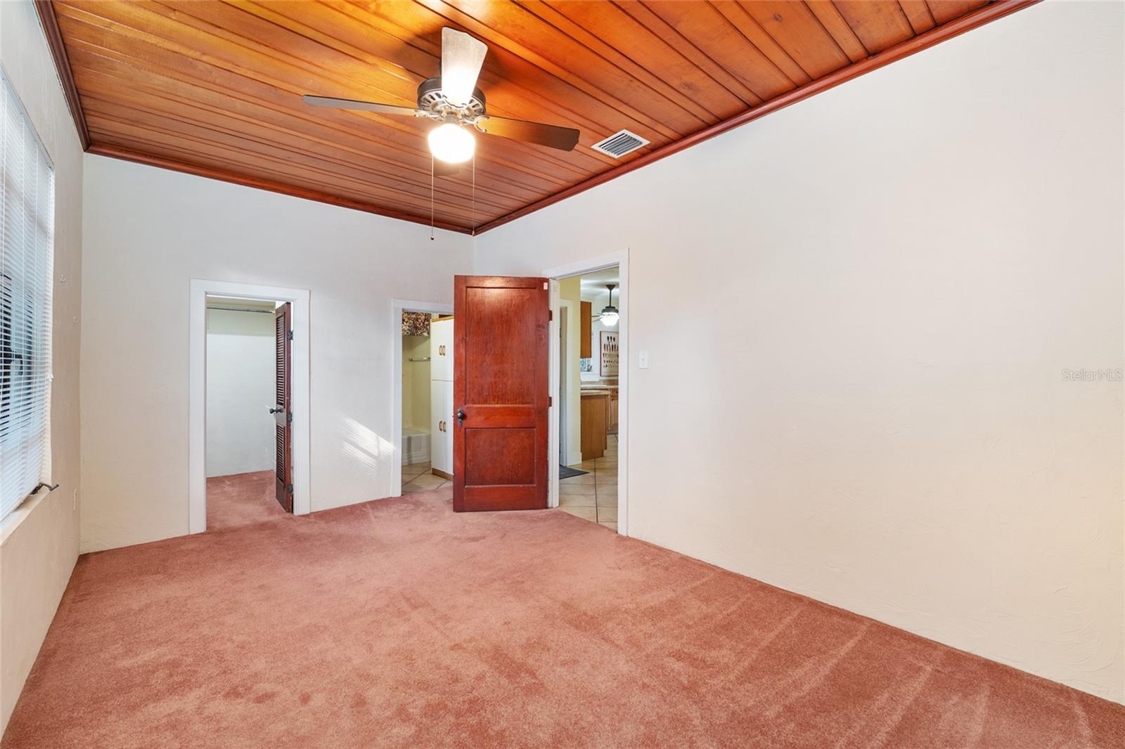 SUNSET HARBOR - Residential