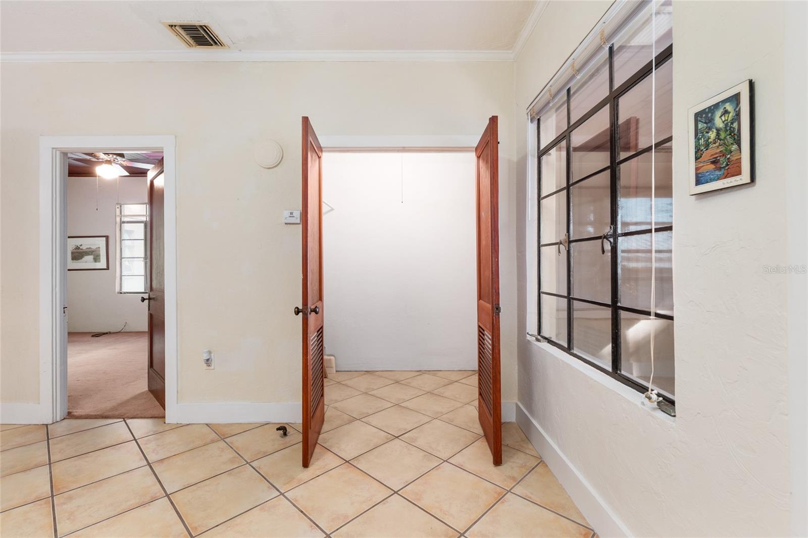 SUNSET HARBOR - Residential