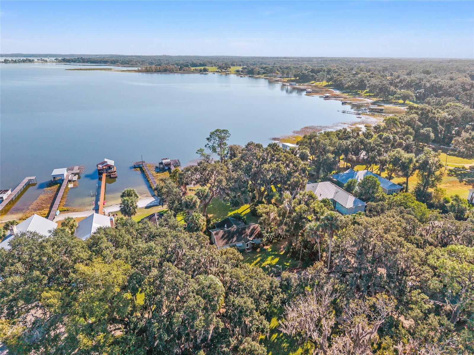 SUNSET HARBOR - Residential