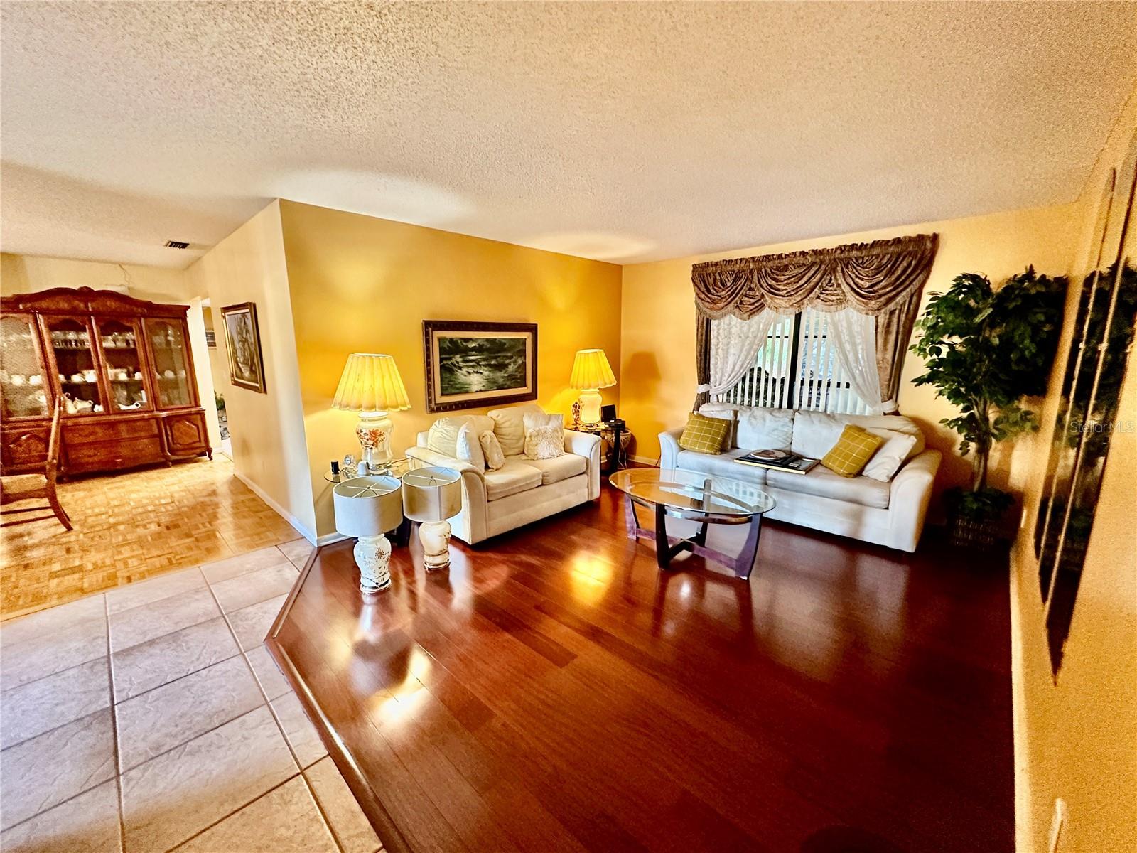 2903 SILVER RIDGE DRIVE