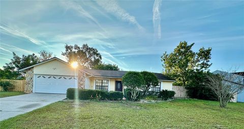 Photo of 2903 Silver Ridge Drive, Orlando, FL 32818 (MLS # O6365039)