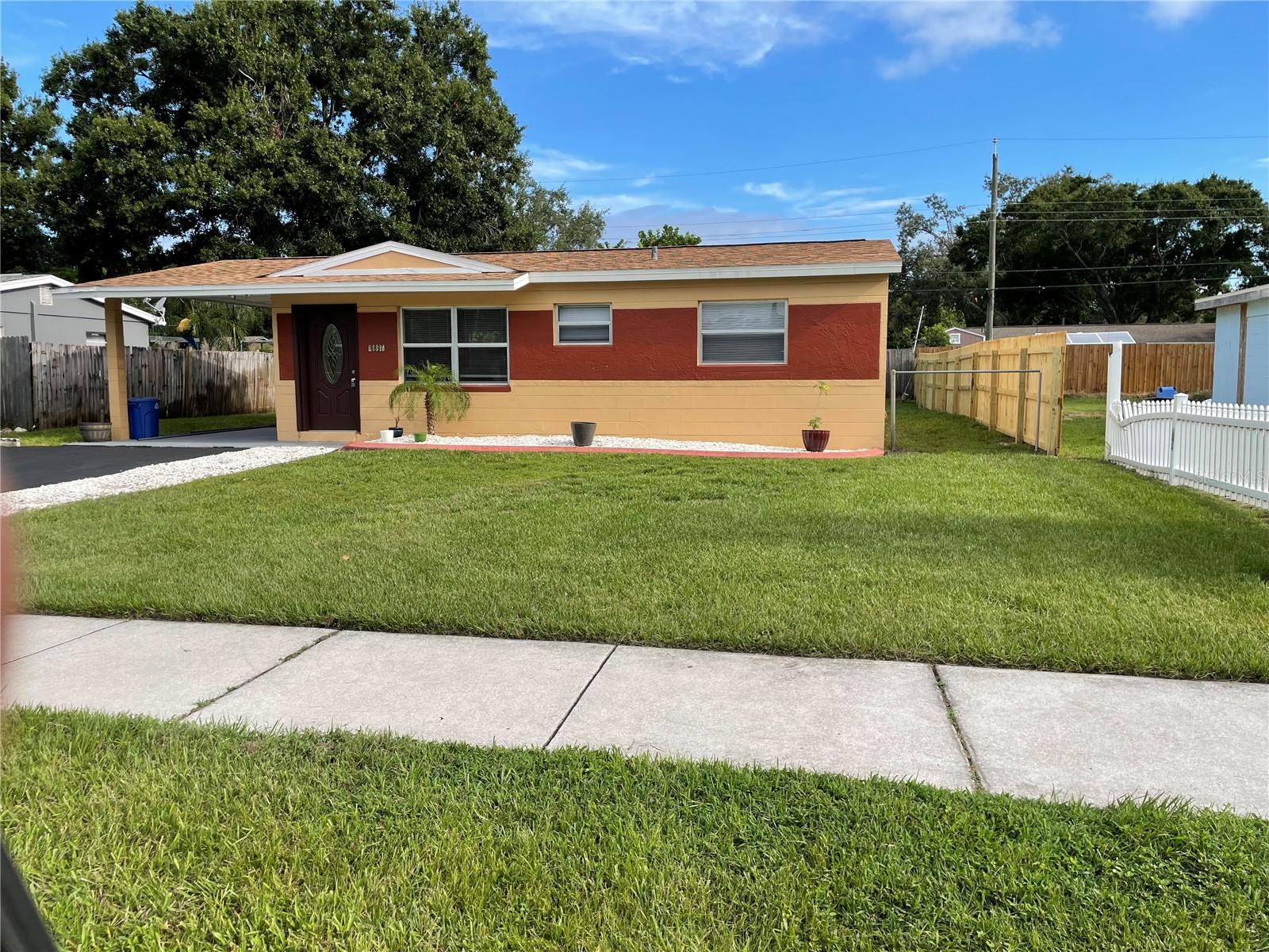 Nice house with tiles throughout, freshly painted, 3 bedrooms 1 bathroom, new kitchen cabinets, new refrigerator. living room, covered car port, laundry room with washer and dryer hook ups. Central AC and heat, large fenced back yard.
It is located in the center of Pinellas park, off Park Blvd and Belcher Rd. close to major highways, shopping, restaurant and all beaches, not in the flood zone.