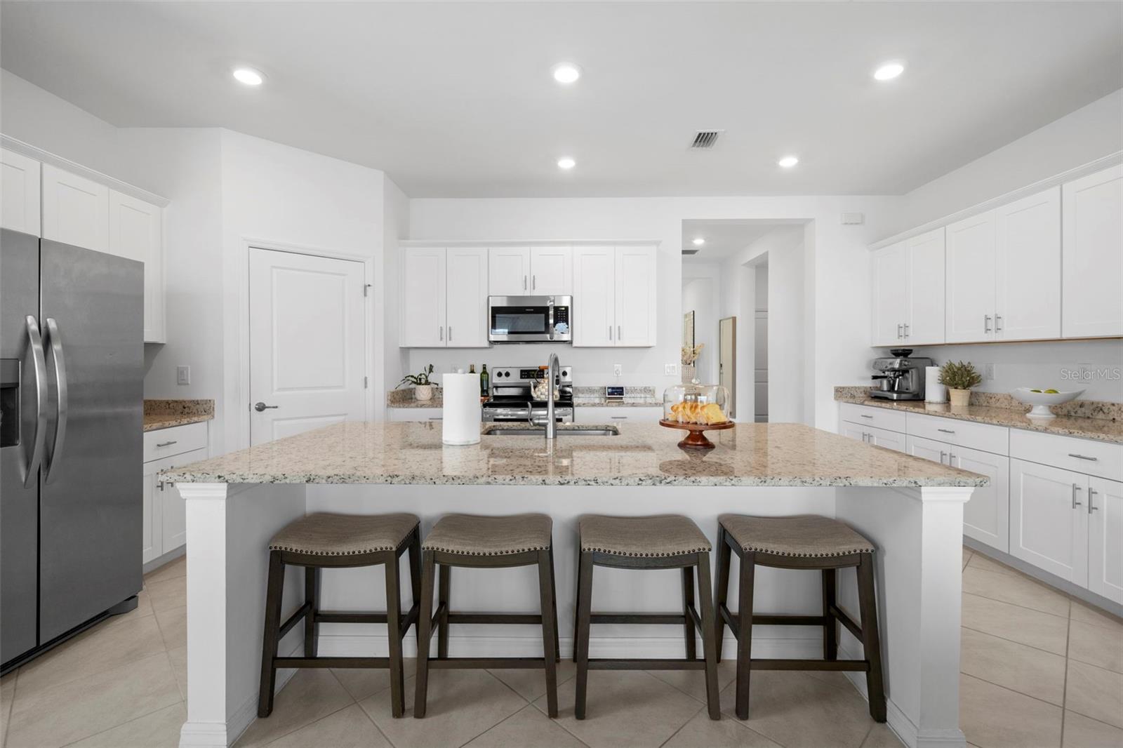 BISCAYNE LNDG II - Residential