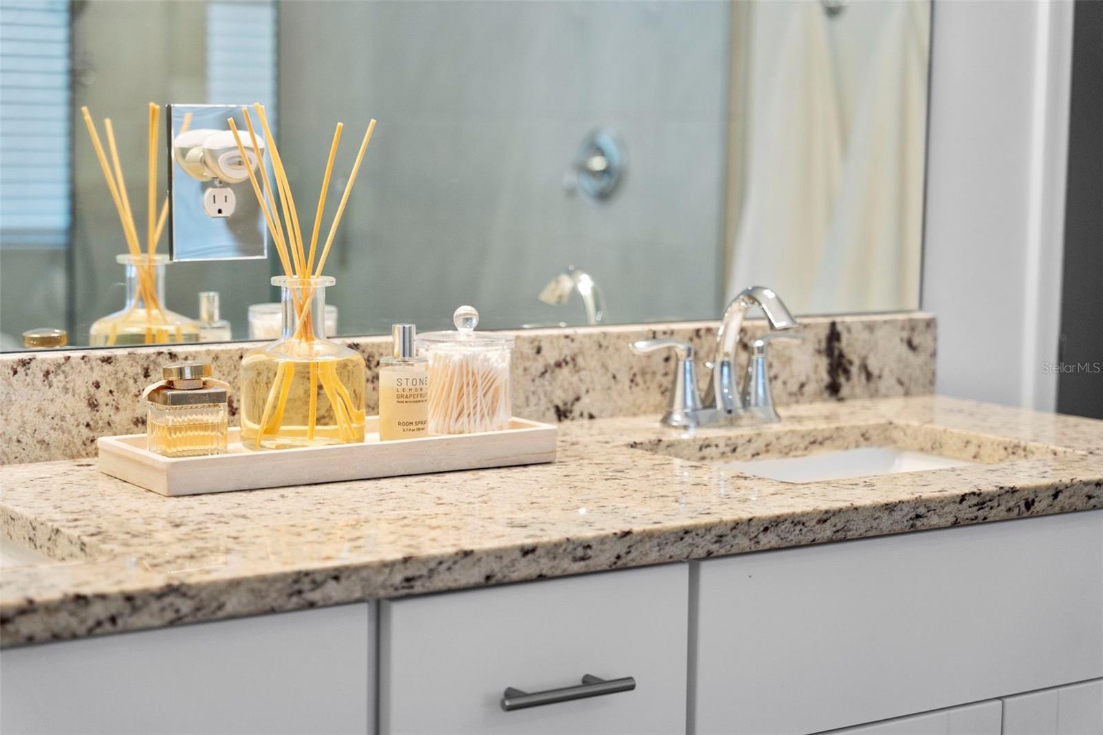 BISCAYNE LNDG II - Residential