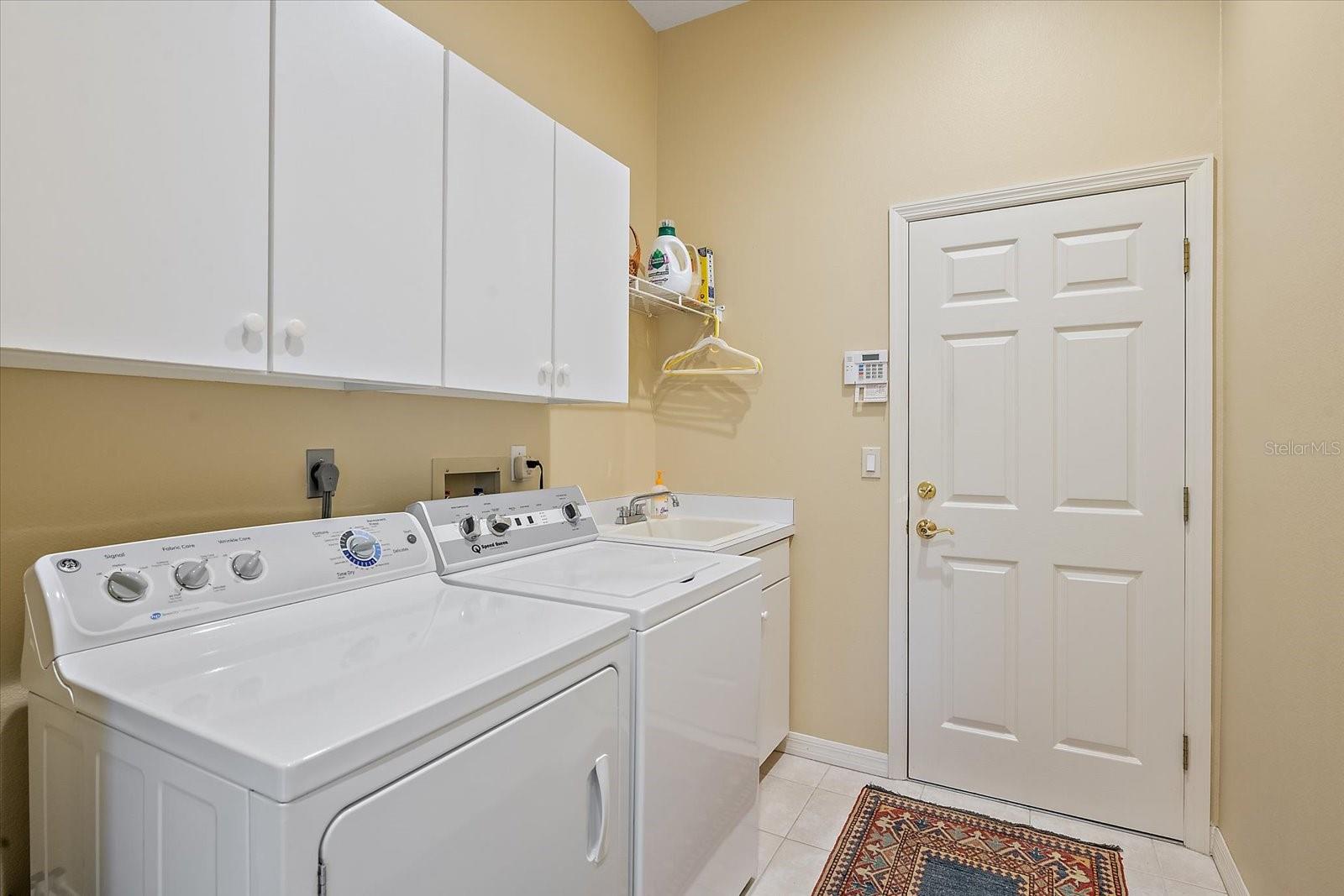 ARBOR LAKES B - Residential