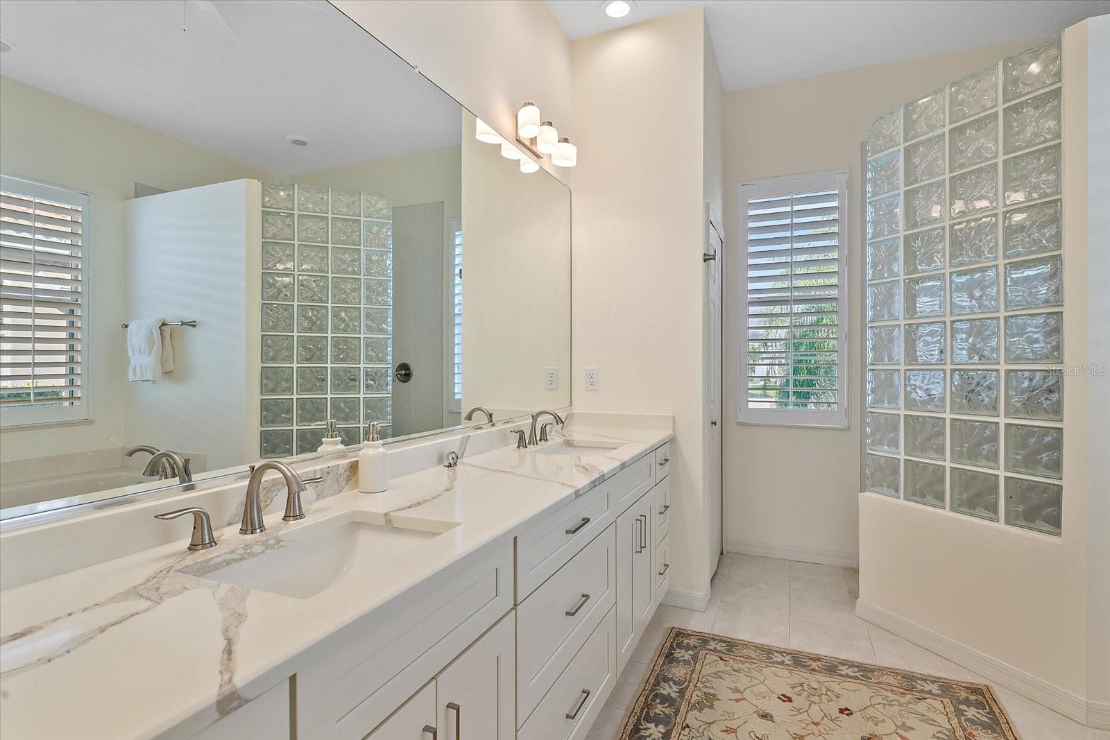 ARBOR LAKES B - Residential