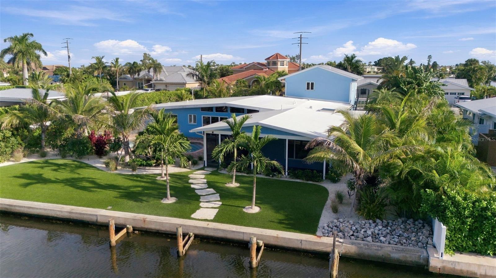 528 KEY ROYALE DRIVE, HOLMES BEACH, FL, 34217 1 528 KEY ROYALE DRIVE