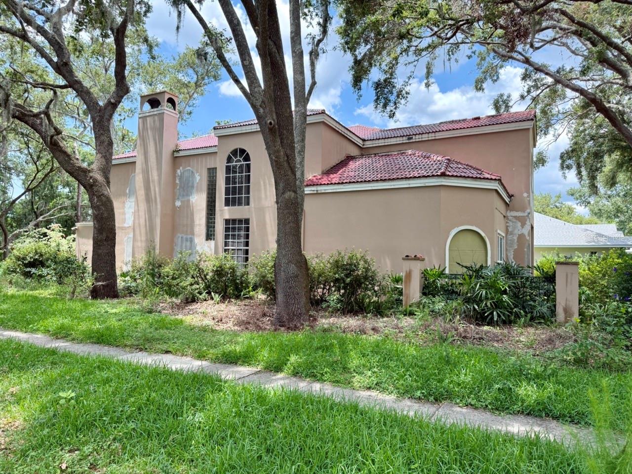 HAMMOCK WOODS - Residential