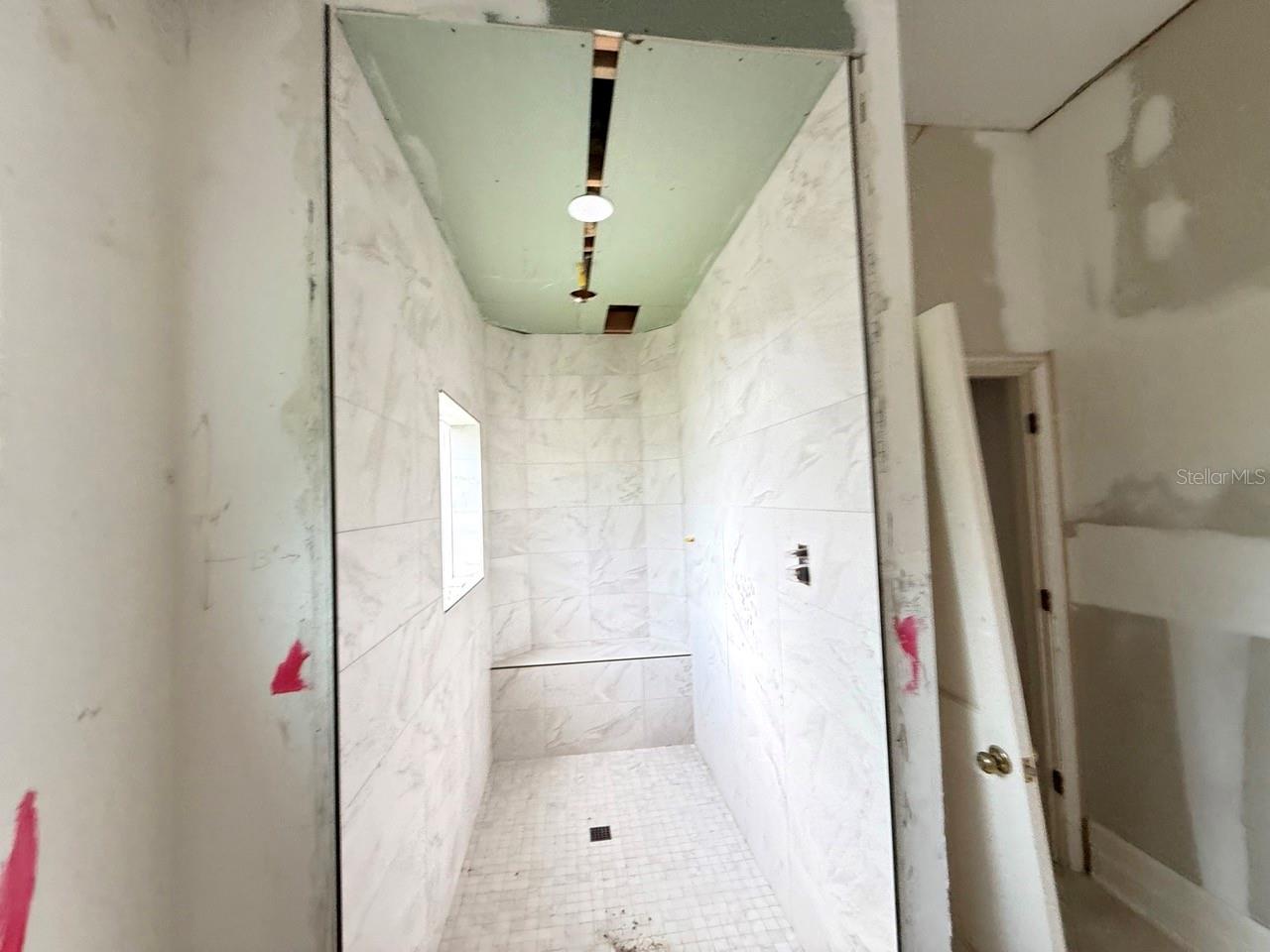 HAMMOCK WOODS - Residential