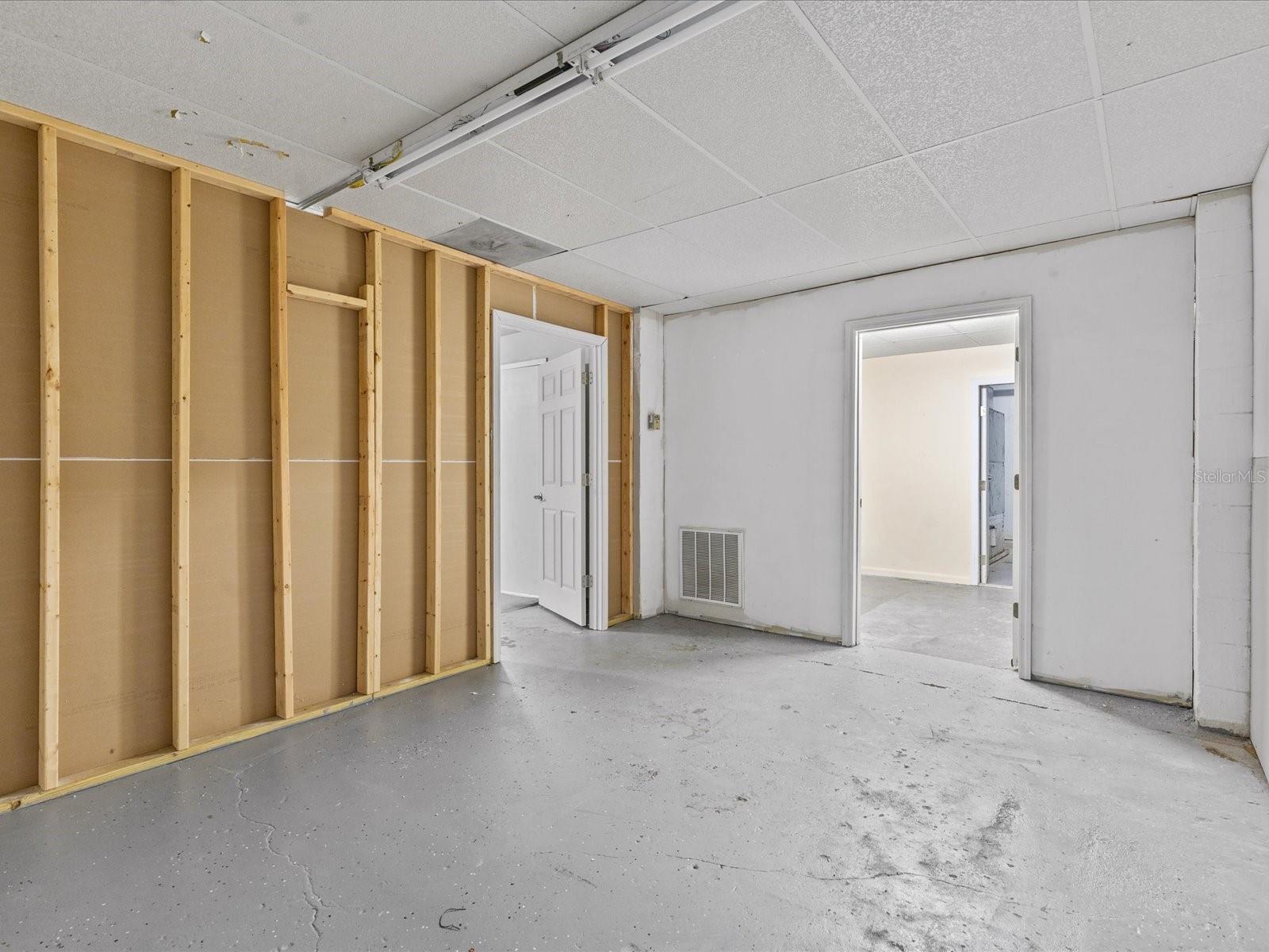 HECKSCHER SECOND ADD - Commercial Sale