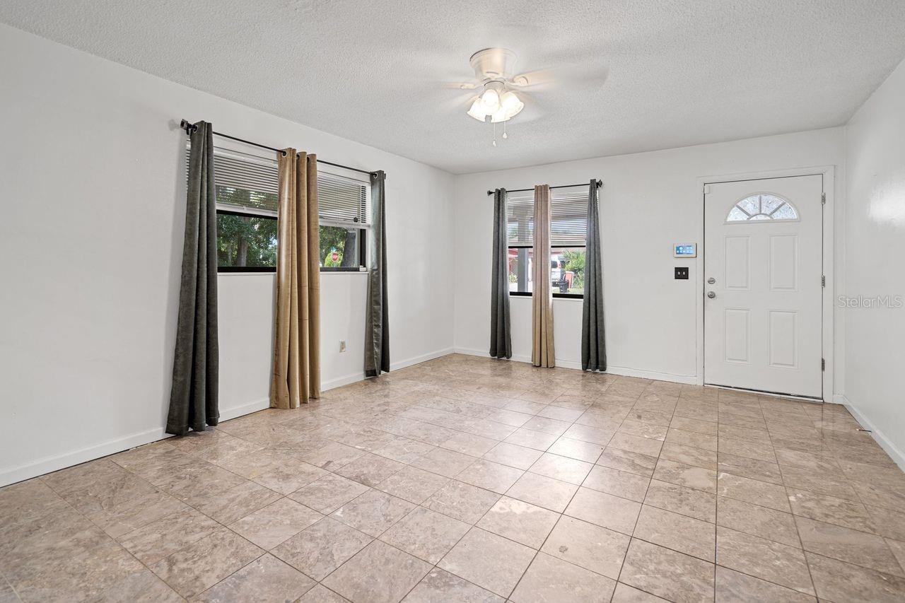808 SE 18TH TERRACE