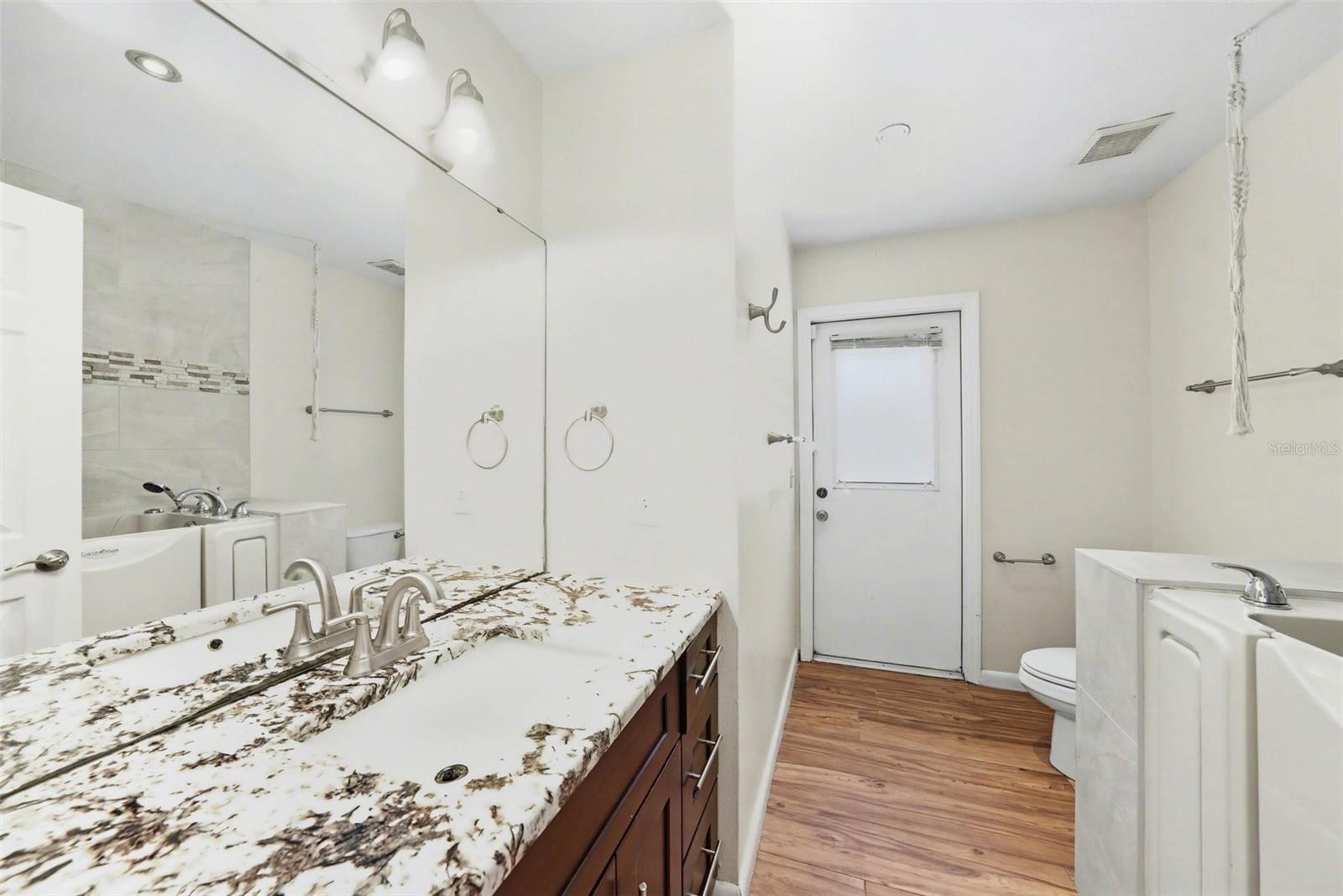 CUMBERLAND MANORS PHASE 1 - Residential