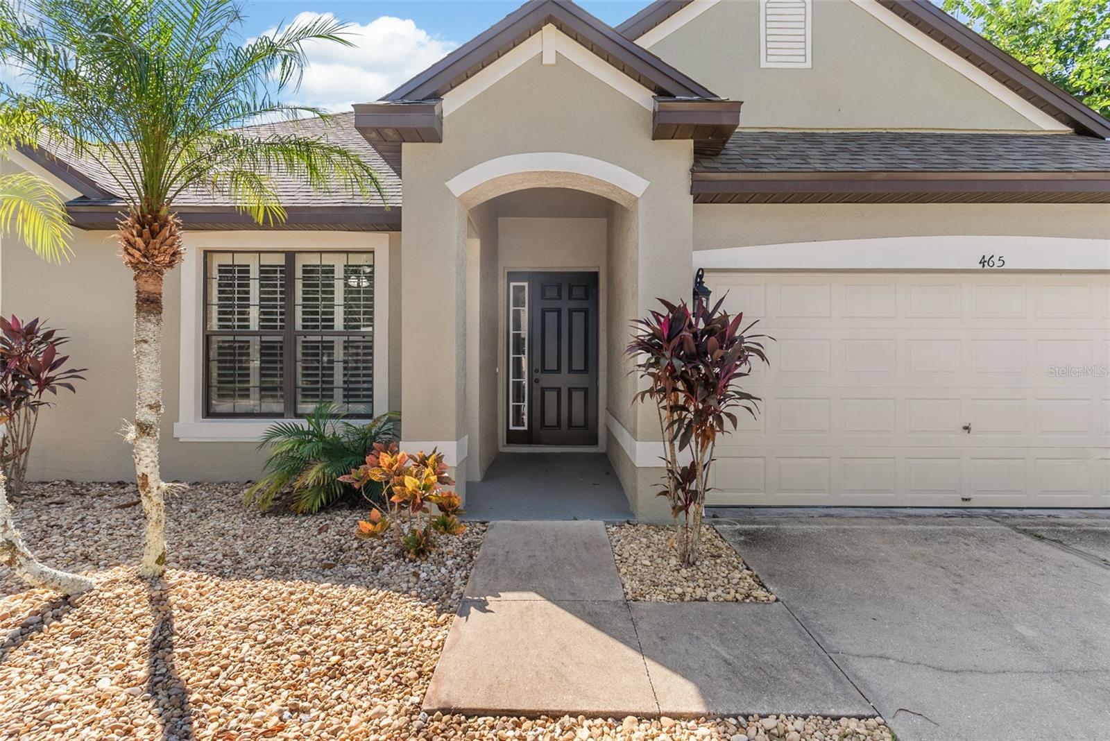 OAK LANDING - Residential