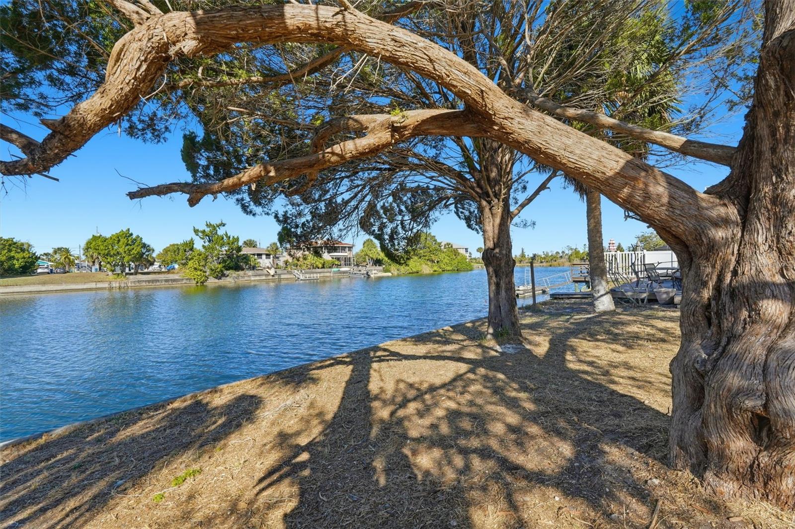 HERNANDO BEACH - Land