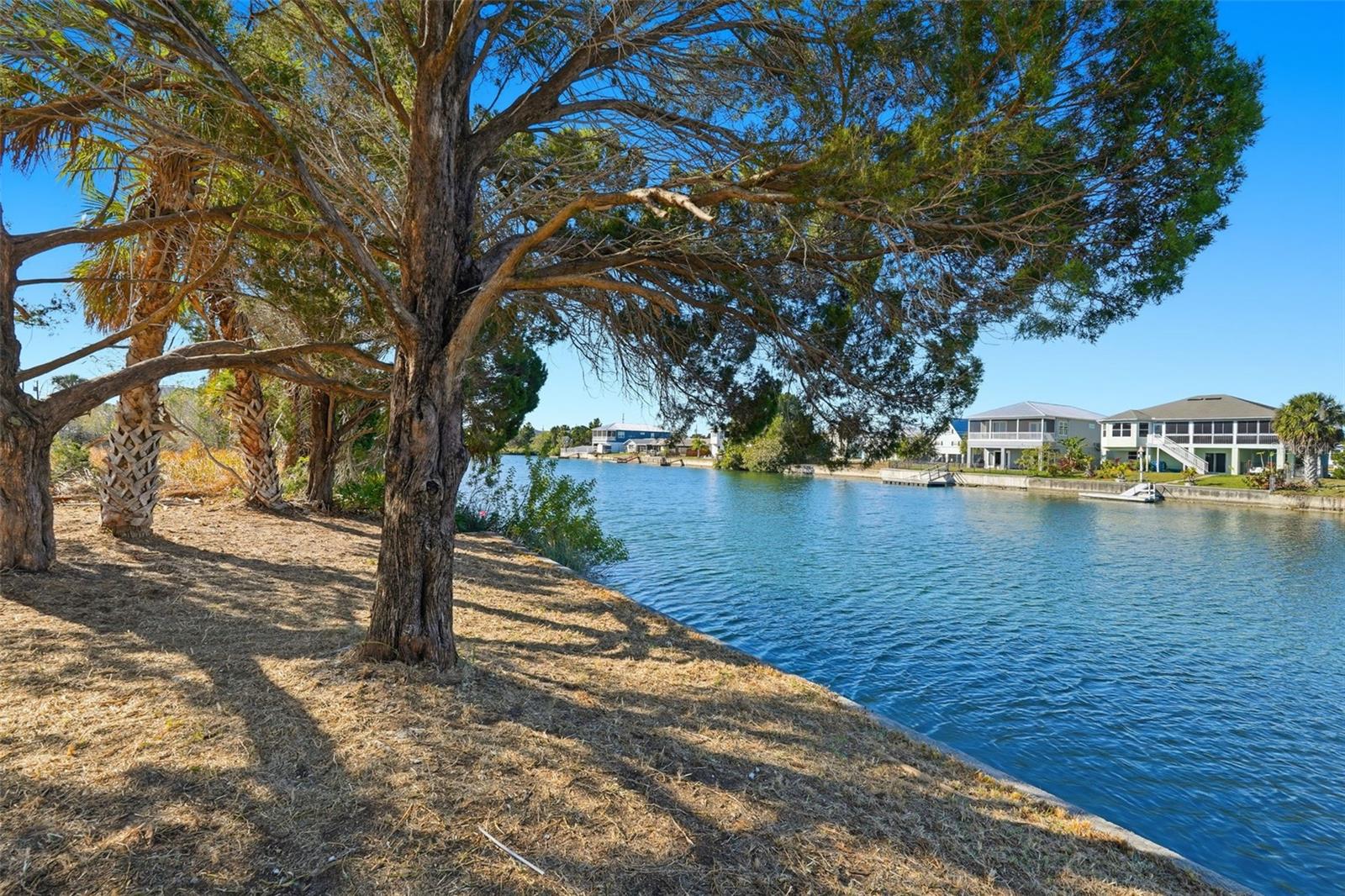 HERNANDO BEACH - Land