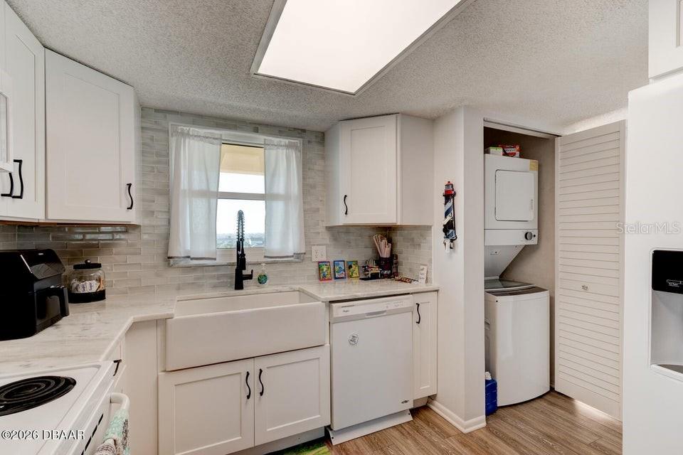 SEASCAPE CONDO - Residential