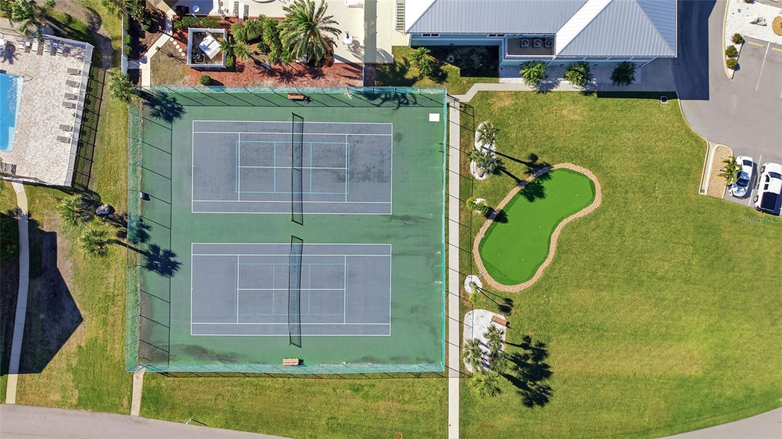 SAND PEBBLE POINTE CONDO 01 AMD 02 - Residential