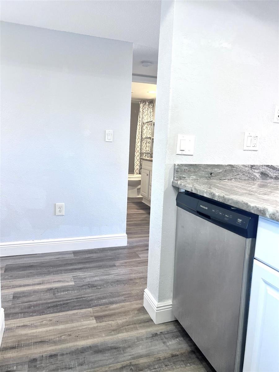 SAND PEBBLE POINTE CONDO 01 AMD 02 - Residential