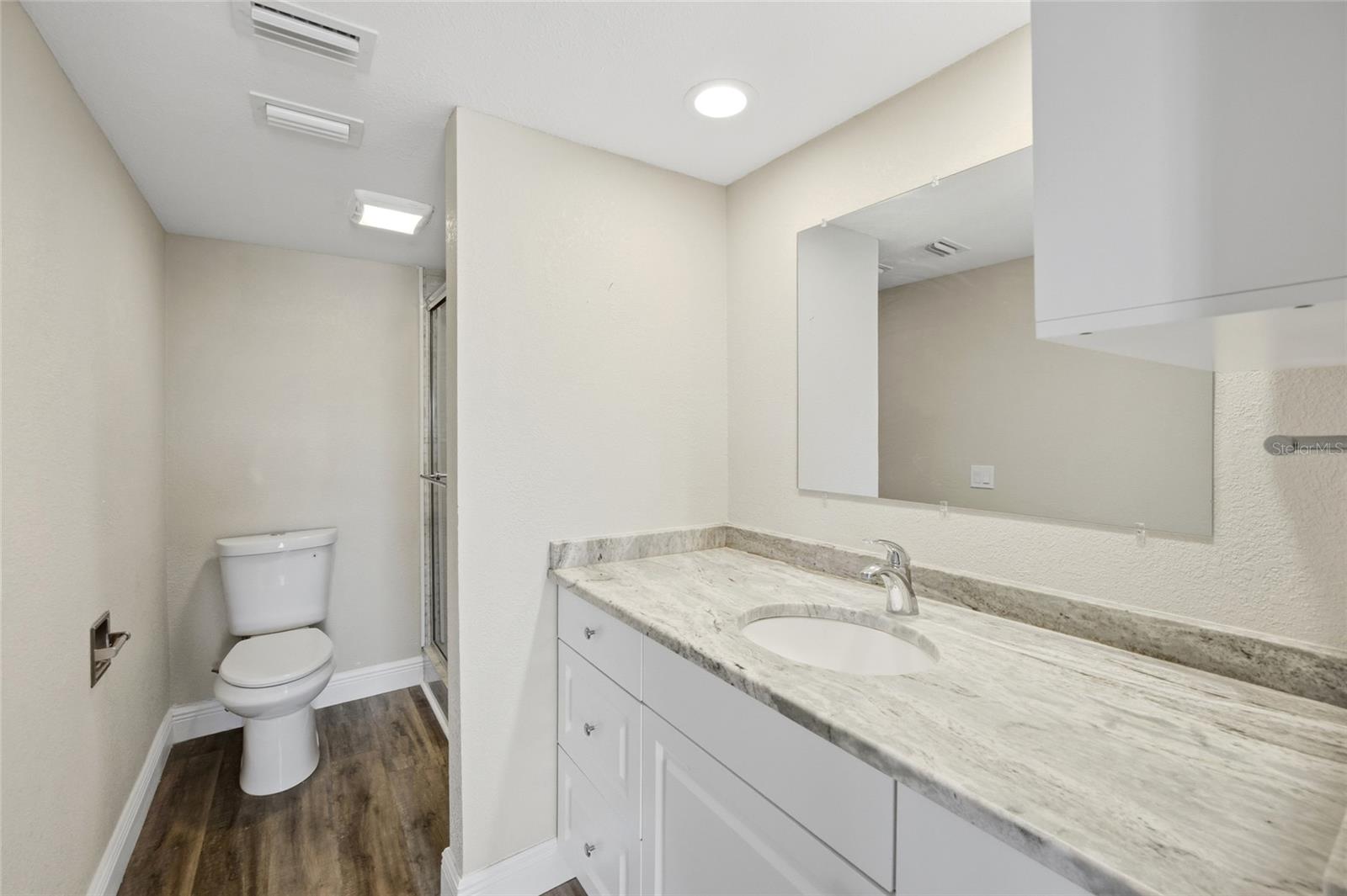 SAND PEBBLE POINTE CONDO 01 AMD 02 - Residential