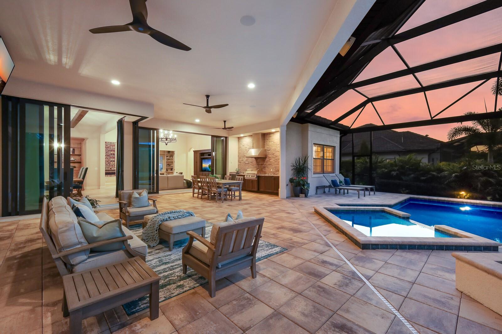 COUNTRY CLUB EAST AT LAKEWD RNCH YY1-4 - Residential