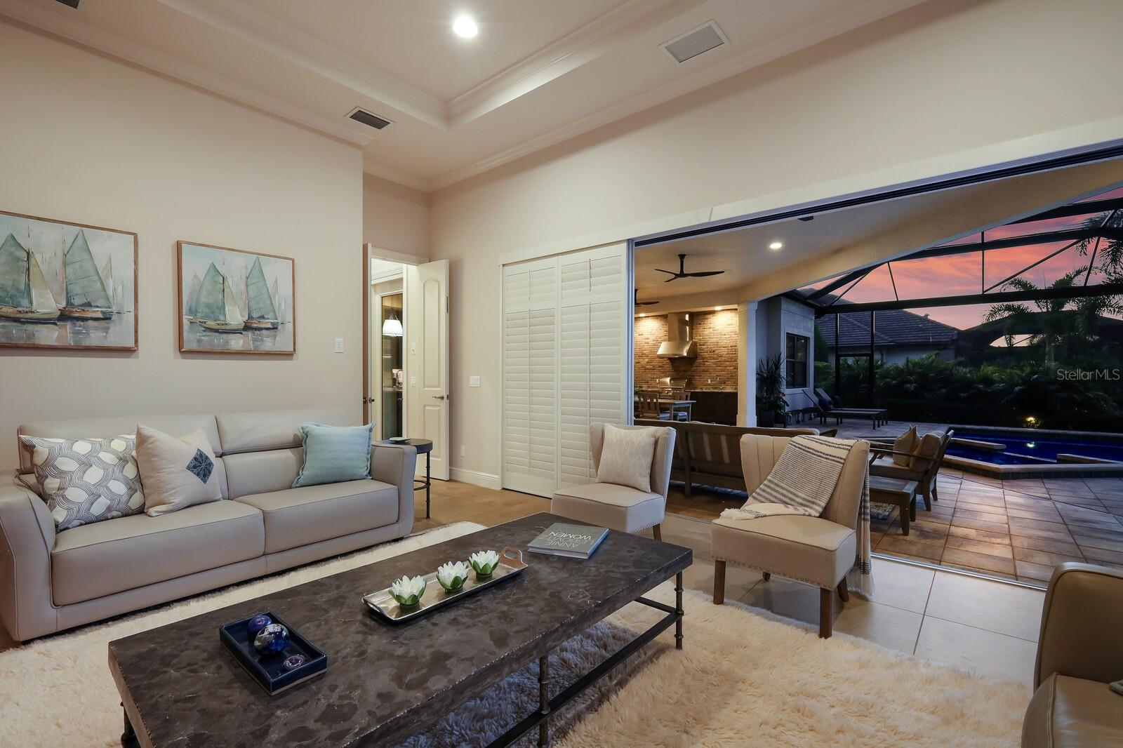 COUNTRY CLUB EAST AT LAKEWD RNCH YY1-4 - Residential