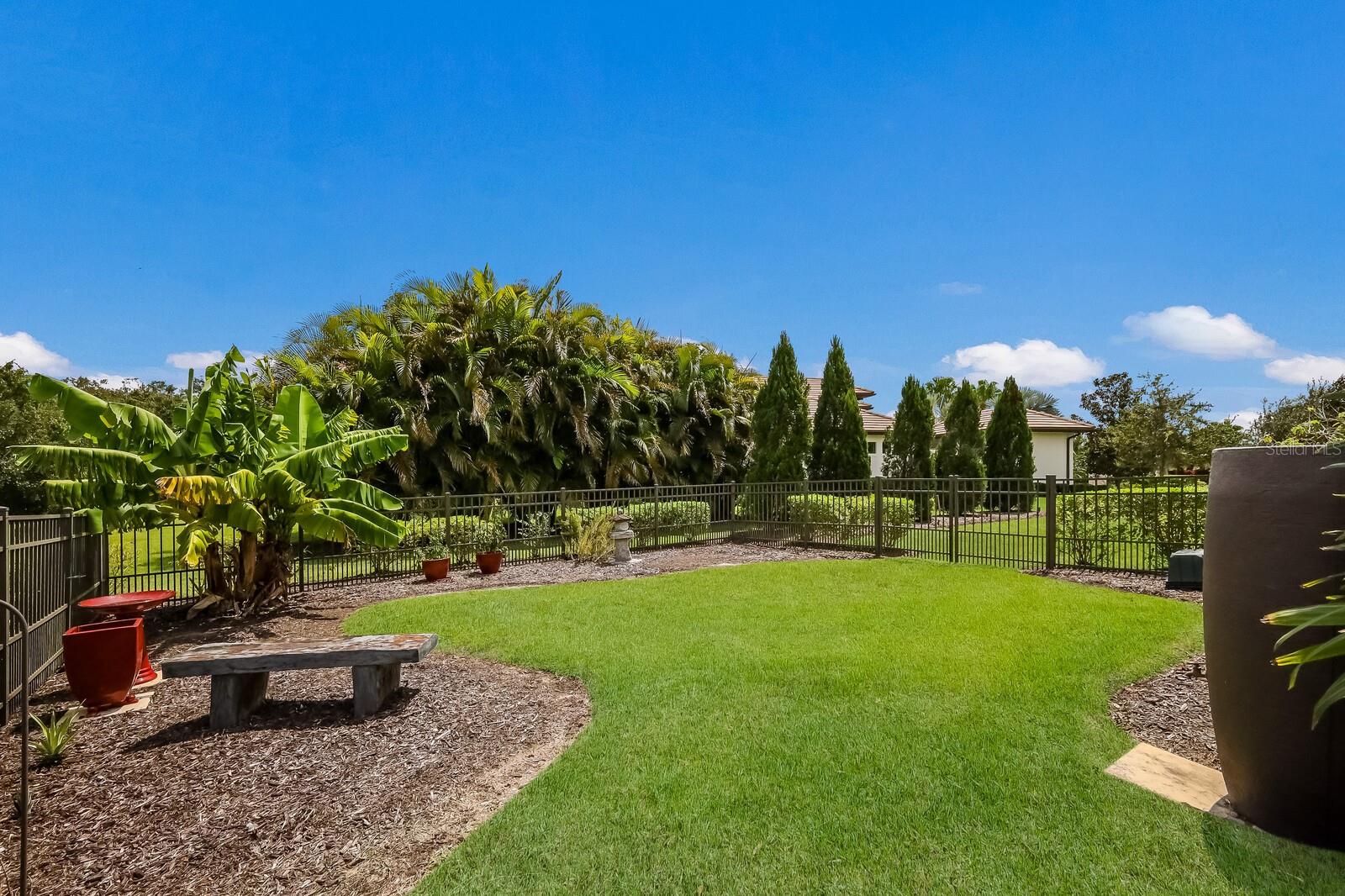 COUNTRY CLUB EAST AT LAKEWD RNCH YY1-4 - Residential