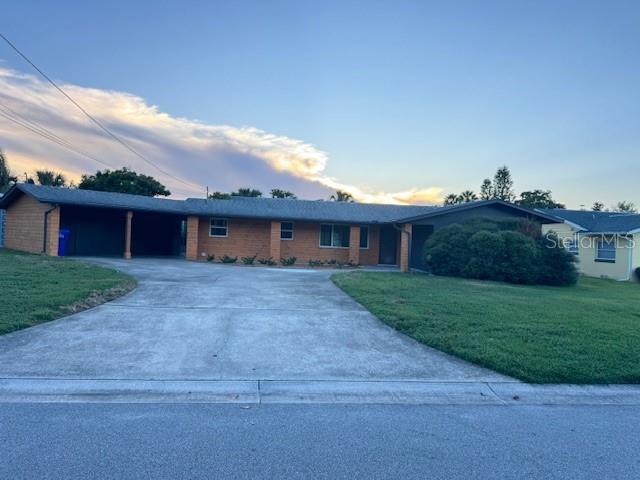 This incredible 2 bedroom 2 bath concert canal front home on the most desirable chain of lake boasting a open floor plan , impact windows, modernized kitchen and a fully renovated . This property has a boat dock , no HOA , No restrictions