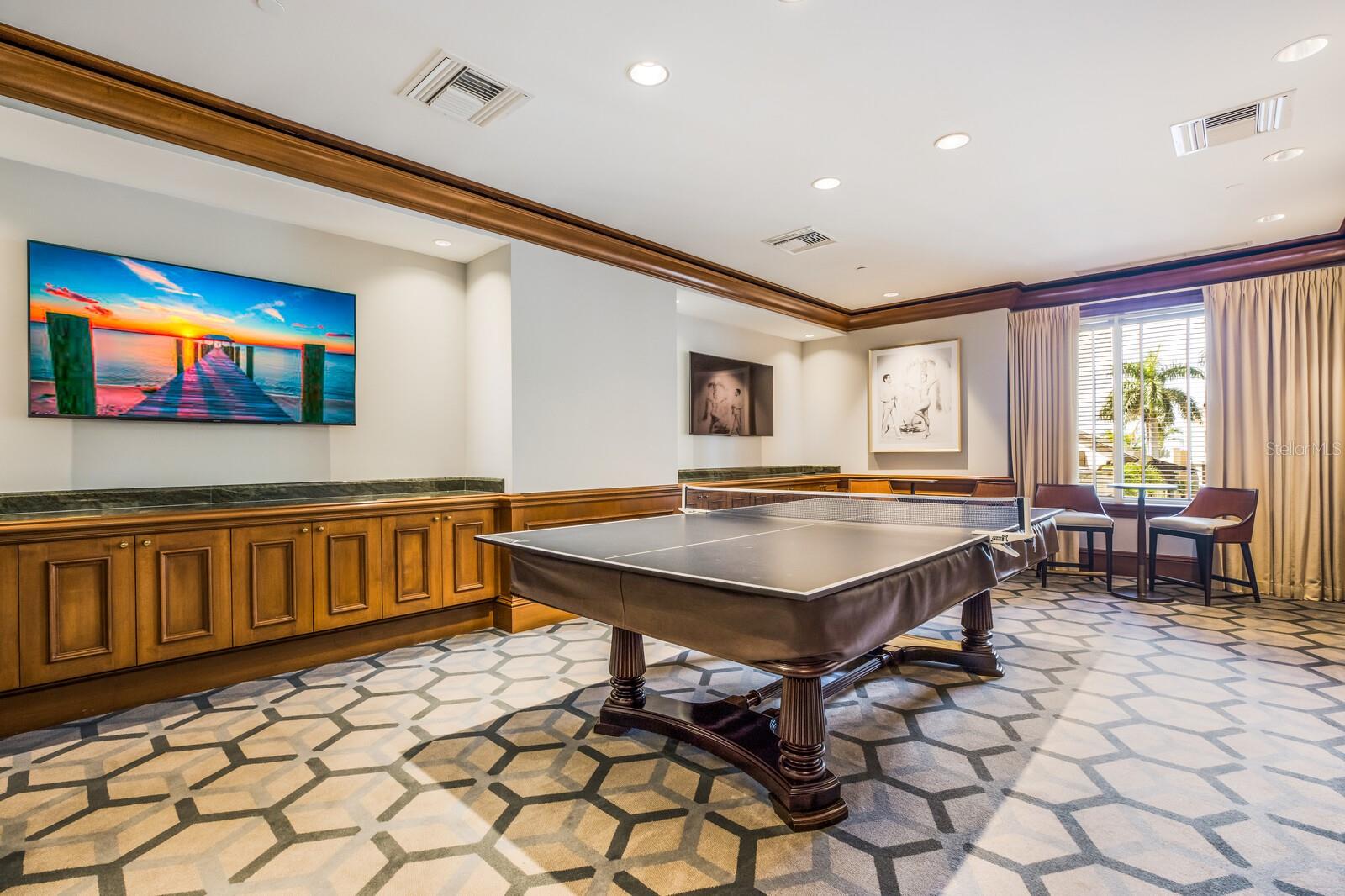 THE BEACH RESIDENCES - Residential