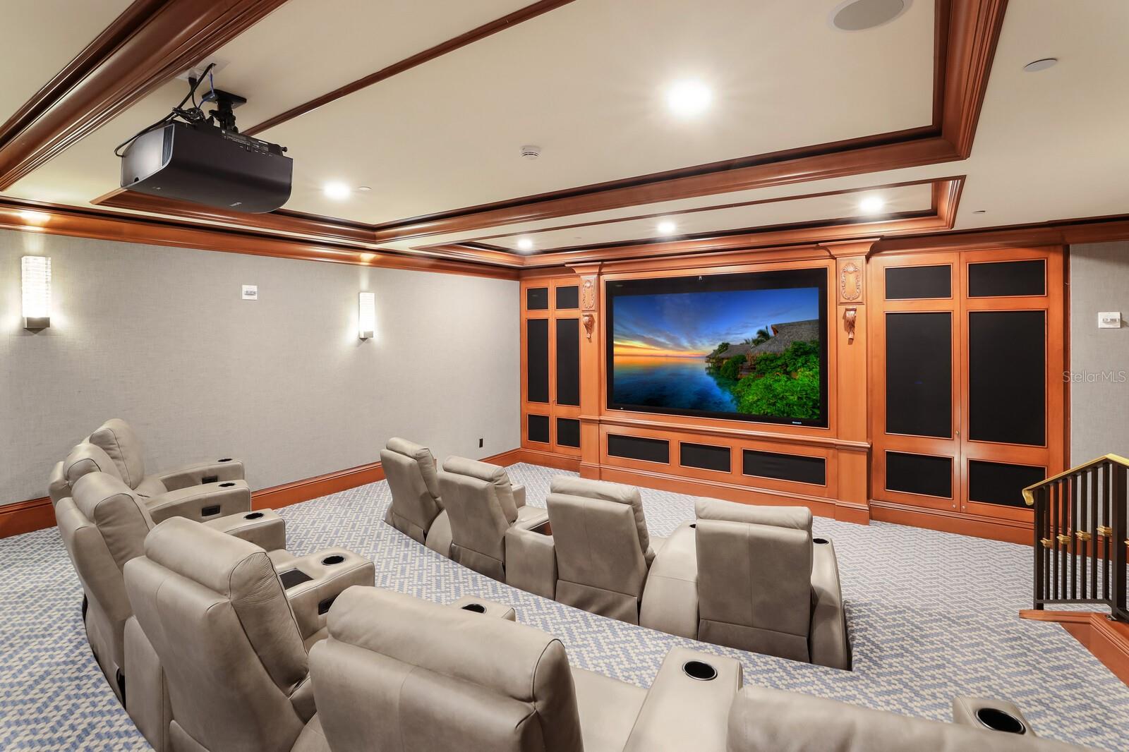 THE BEACH RESIDENCES - Residential