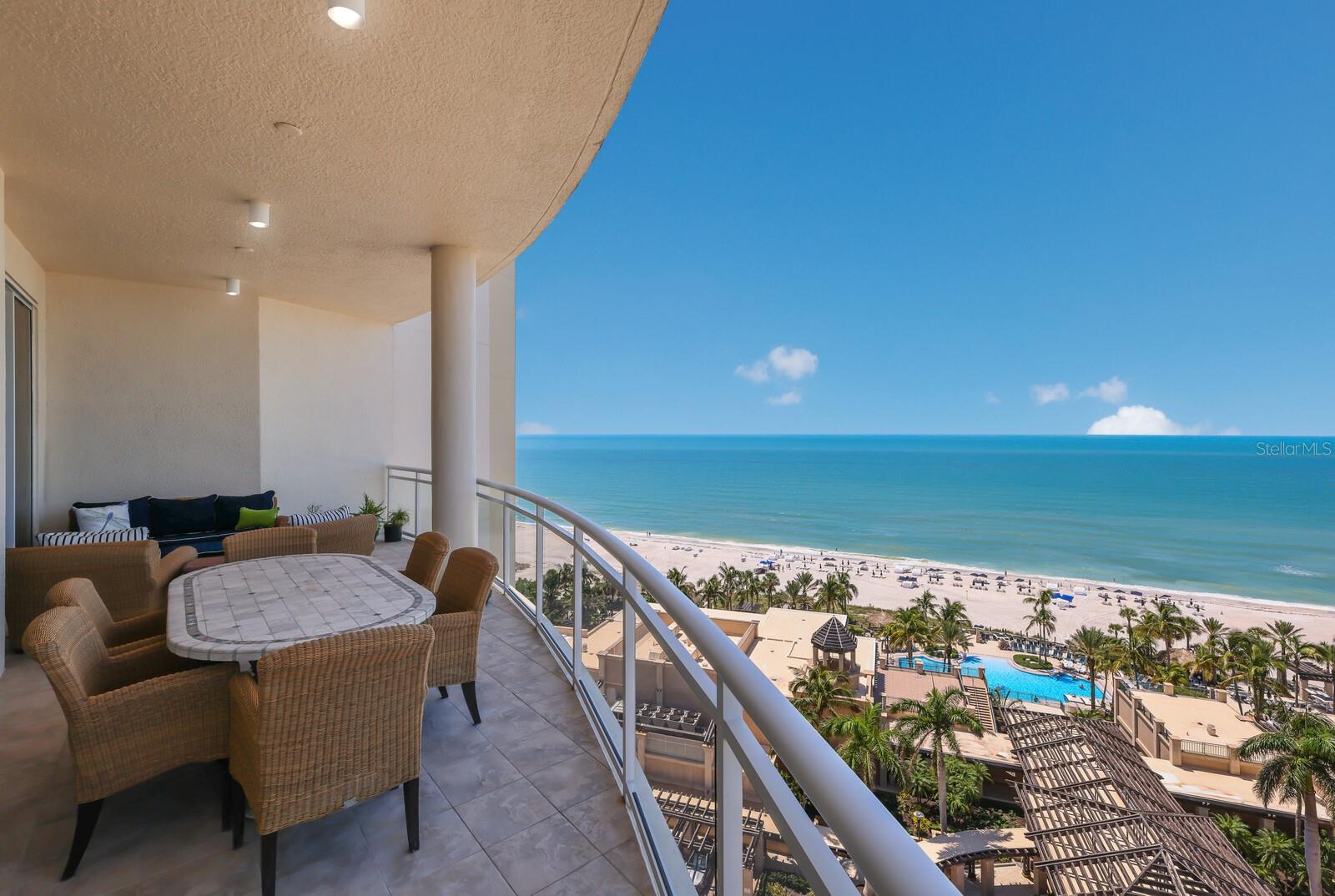 THE BEACH RESIDENCES - Residential