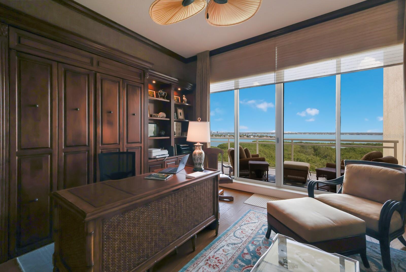 THE BEACH RESIDENCES - Residential