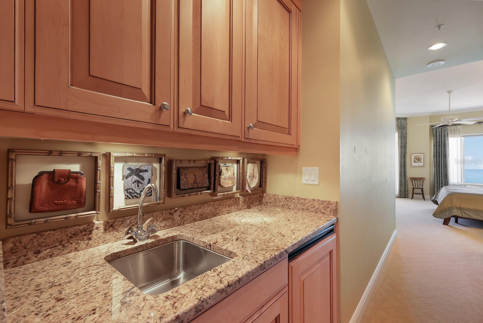 THE BEACH RESIDENCES - Residential