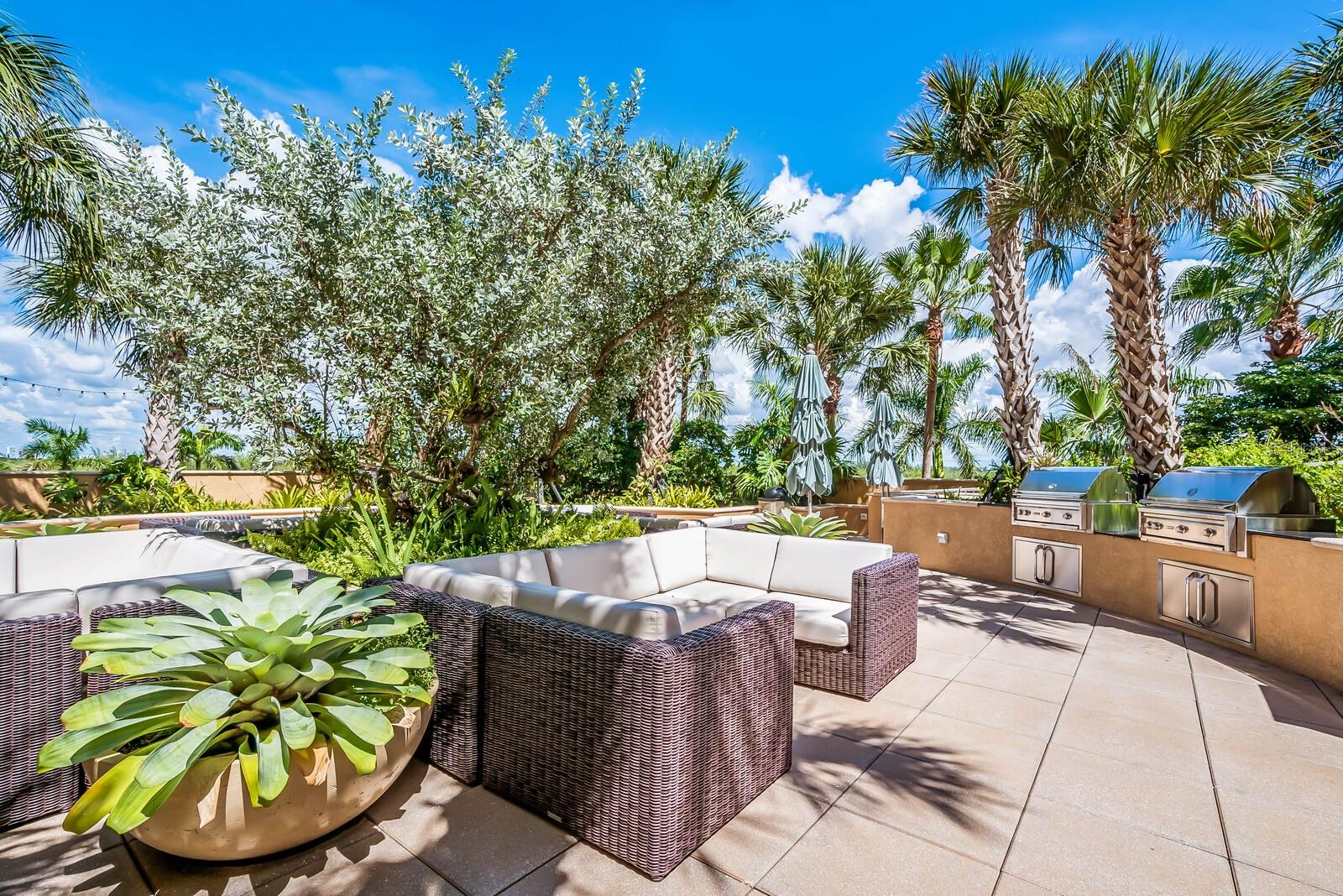 THE BEACH RESIDENCES - Residential