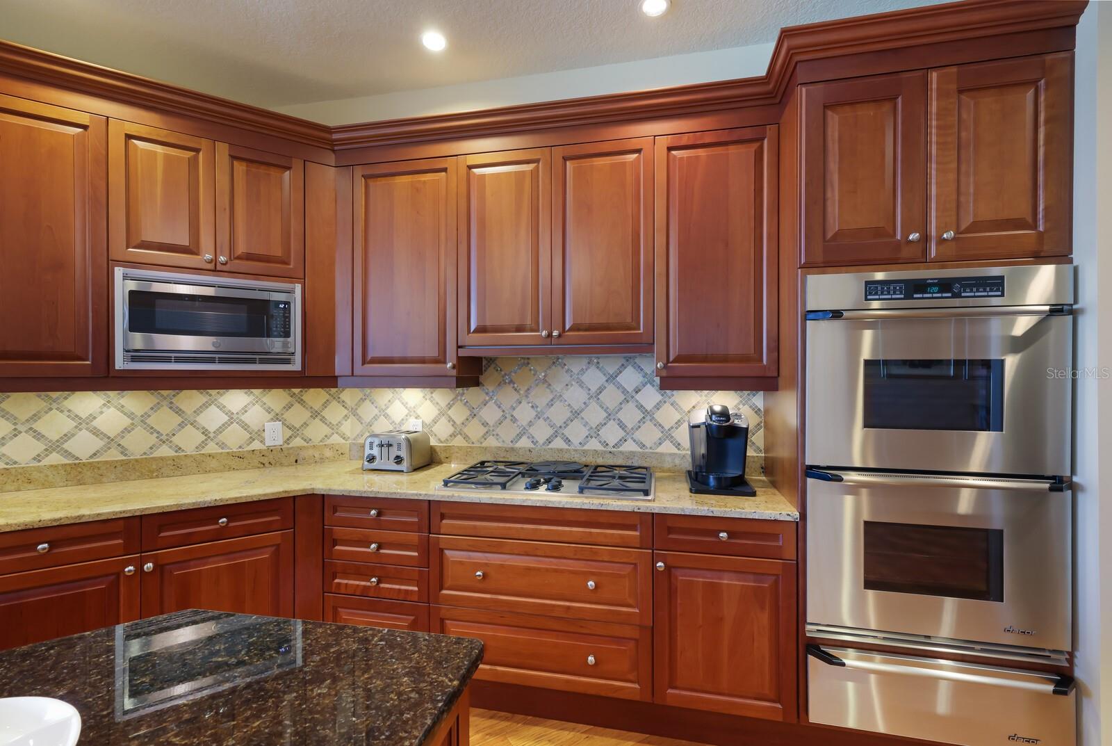 THE BEACH RESIDENCES - Residential