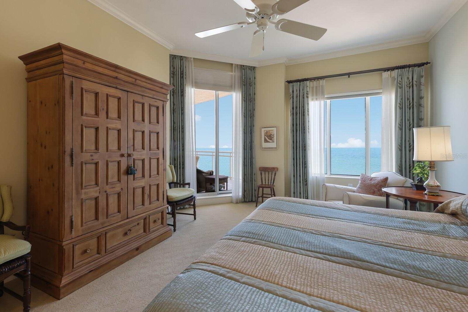 THE BEACH RESIDENCES - Residential