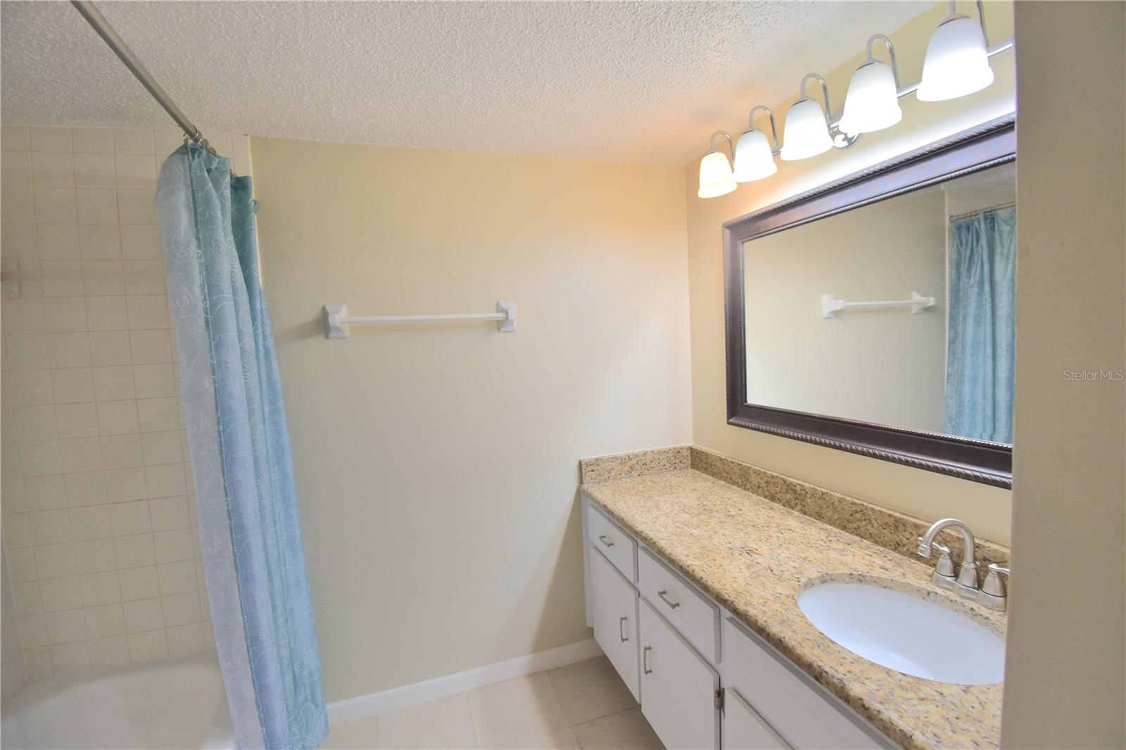 HEATHER LAKE APTS CONDO - Residential
