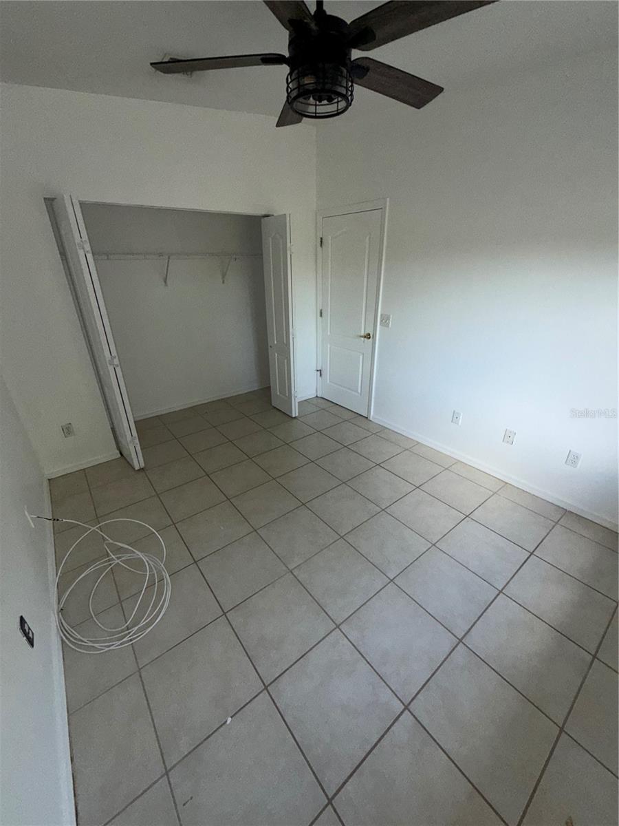 LEHIGH ESTATES - Residential Income