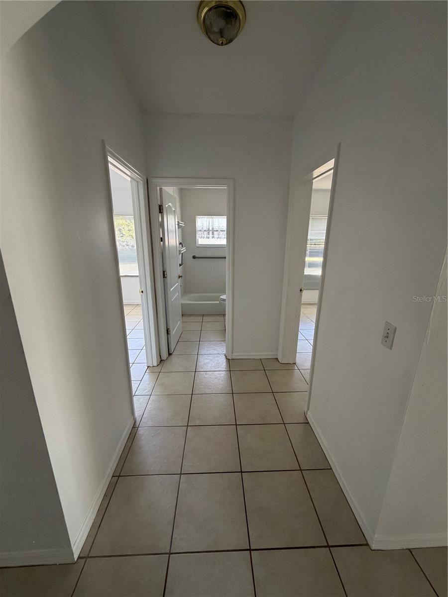 LEHIGH ESTATES - Residential Income