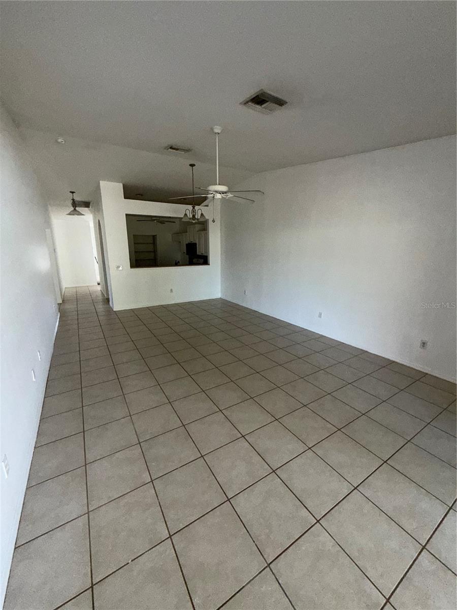 LEHIGH ESTATES - Residential Income