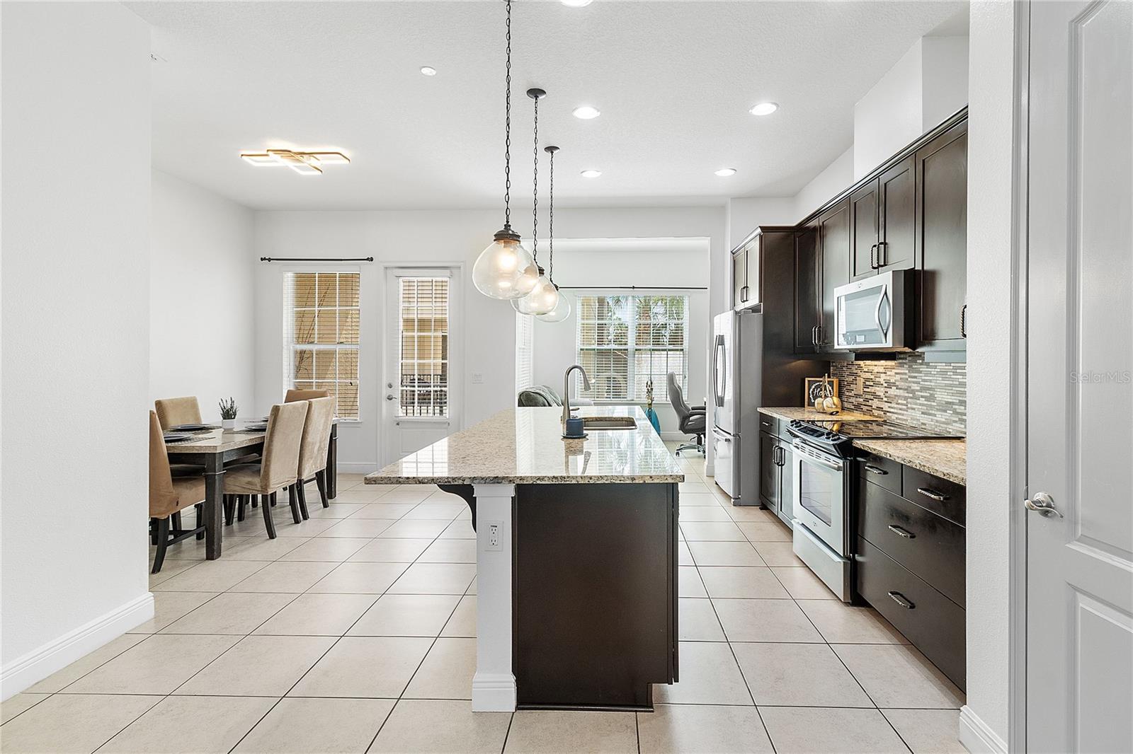 FOUNTAIN PARKE AT LAKE MARY PH 2 - Residential